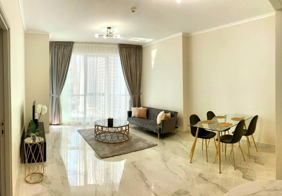 Deal!!! Brand New 1 Bed Condo In The Heart Of Dubai Marina Exterior photo